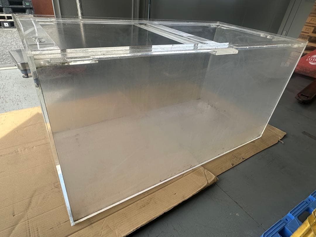 アクリル水槽 120センチ