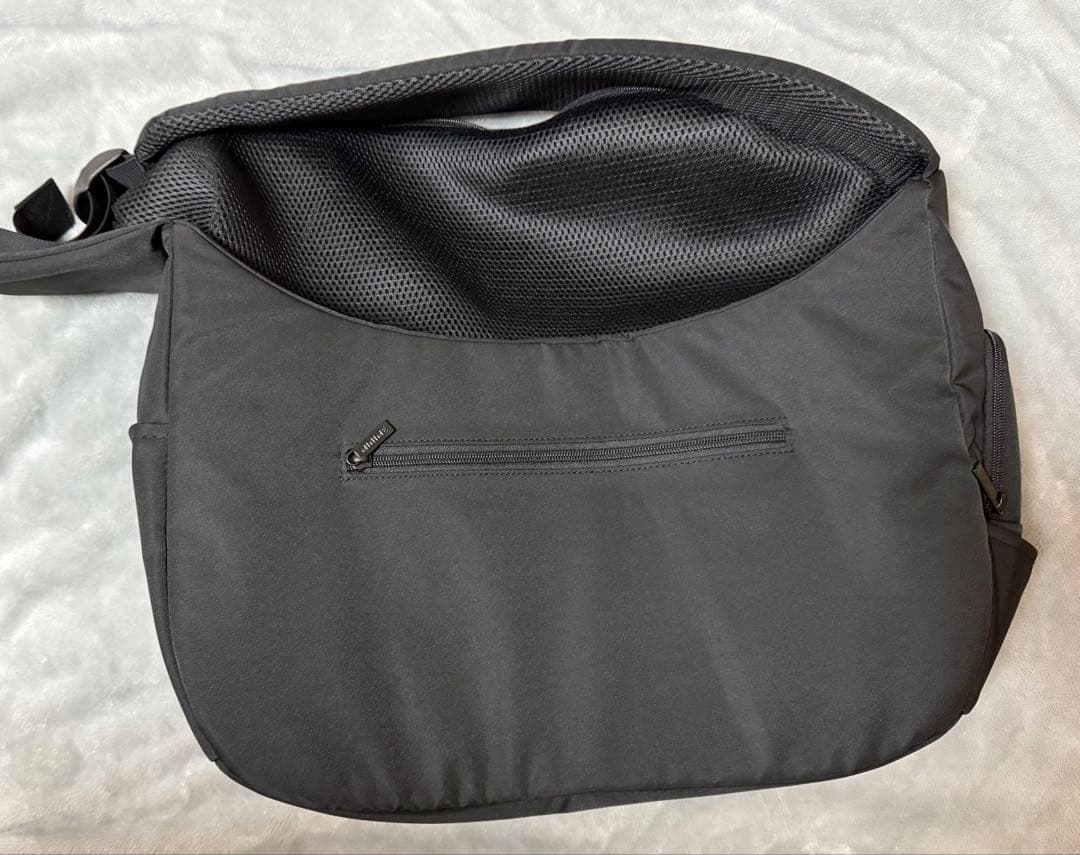 MINIME クロスキャリーバッグ　（小型犬用スリングキャリー）