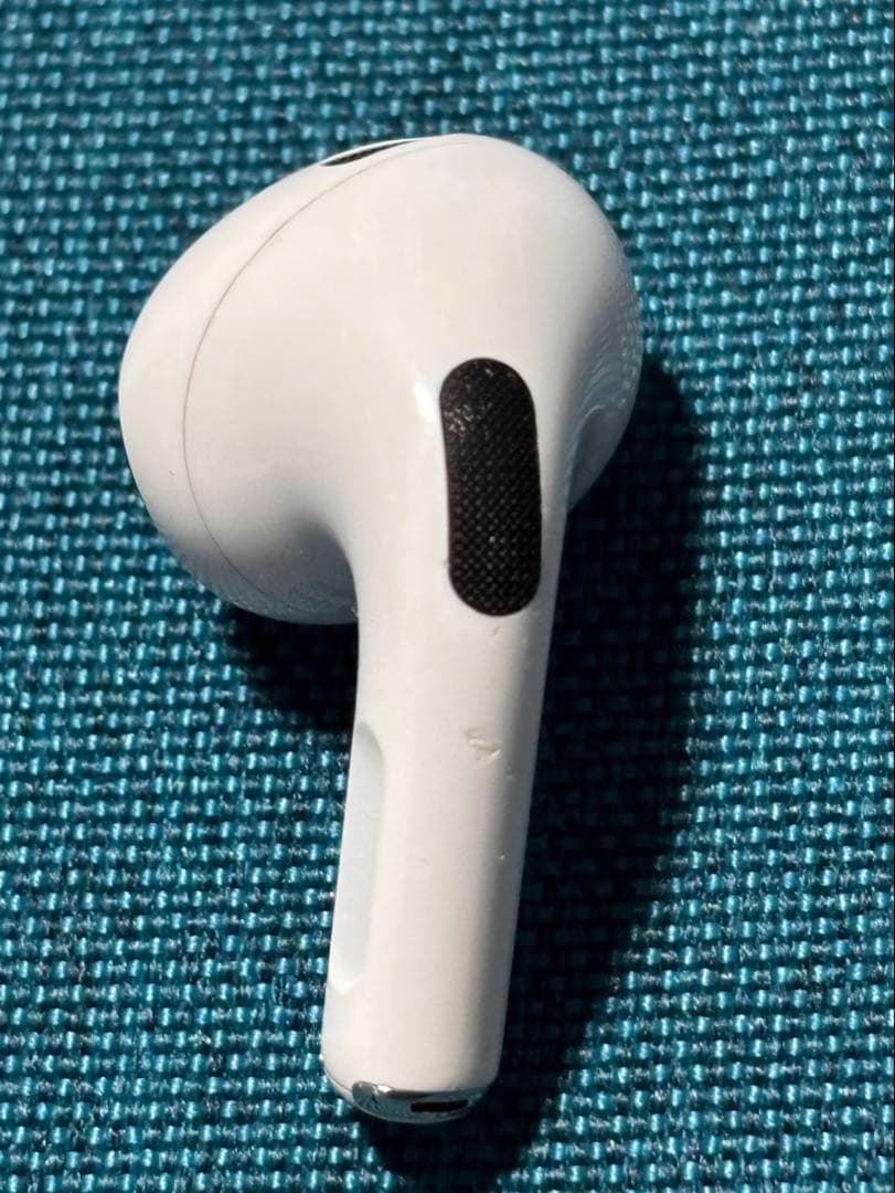 Apple AirPods Pro 2ライトニング 充電ケース付き