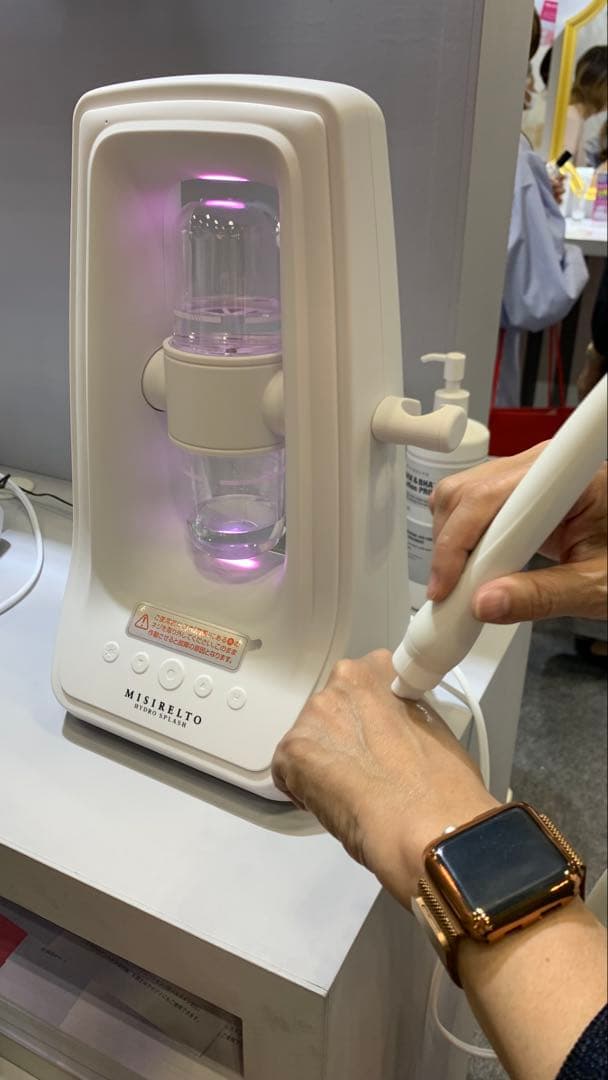 残1台★夏に大人気★【上位機種】毛穴ゴッソリ◆ハイドラフェイシャルマシン