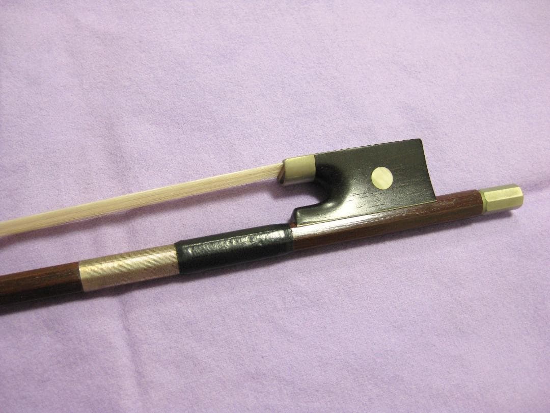 未使用　AT.SALDO　4/4 バイオリン弓　アトリエ・サルド