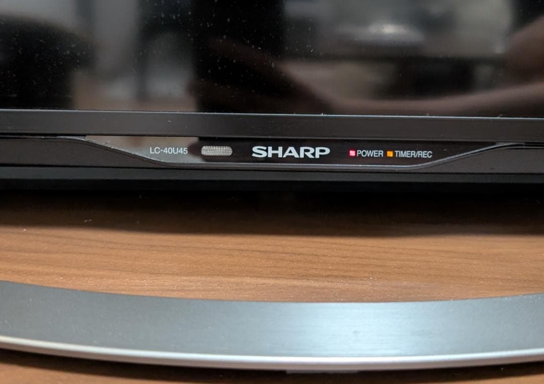 ★ジェニファー★SHARP AQUOS 40インチ液晶テレビ