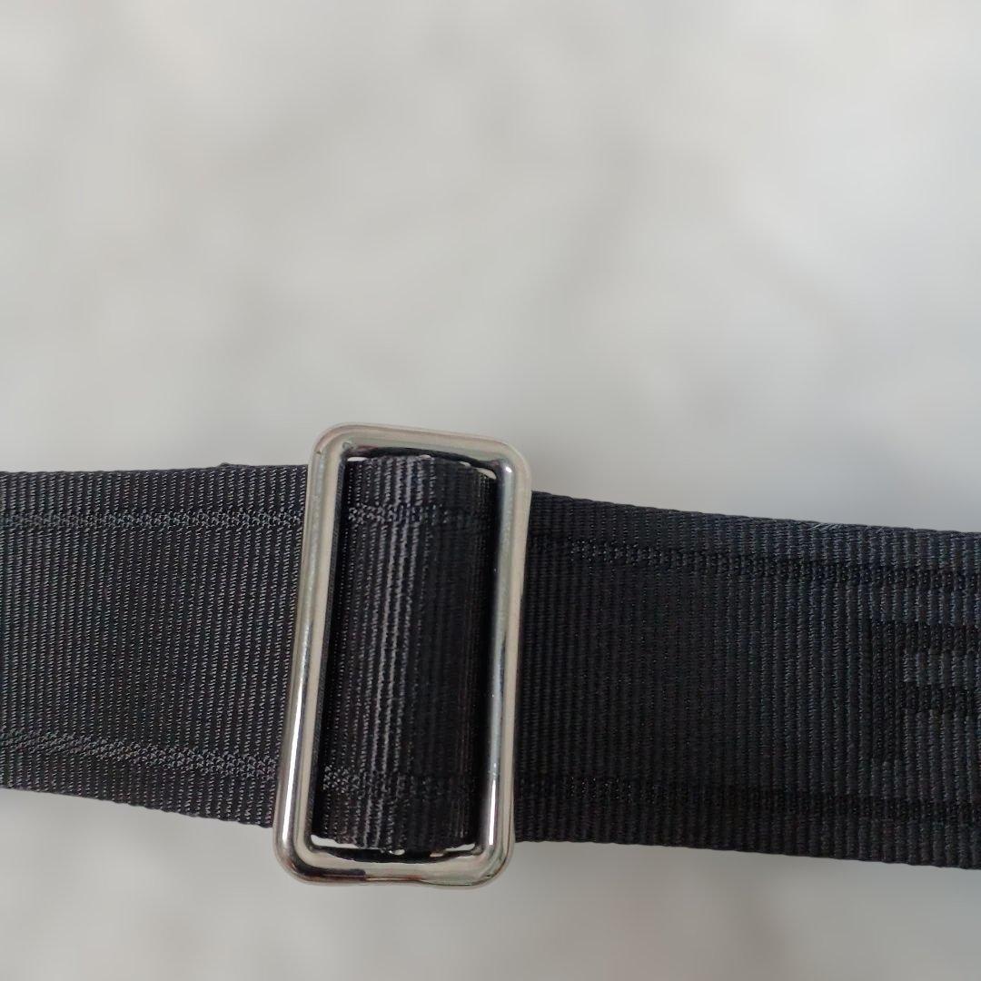 希少⭐新品未使用⭐Fendi ロゴ入り黒ナイロンストラップ