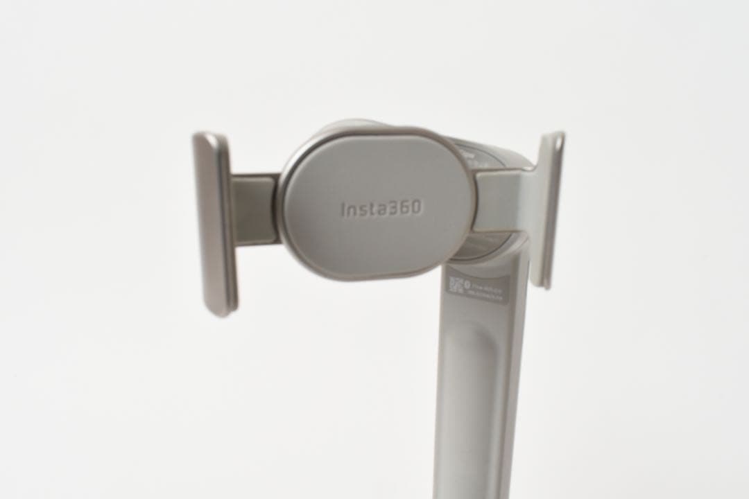 【売り切りセール】Insta360 Flow スマートフォンスタビライザー