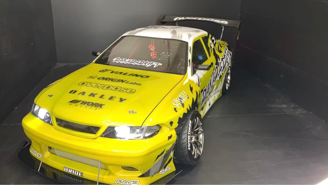 ラジコンボディ