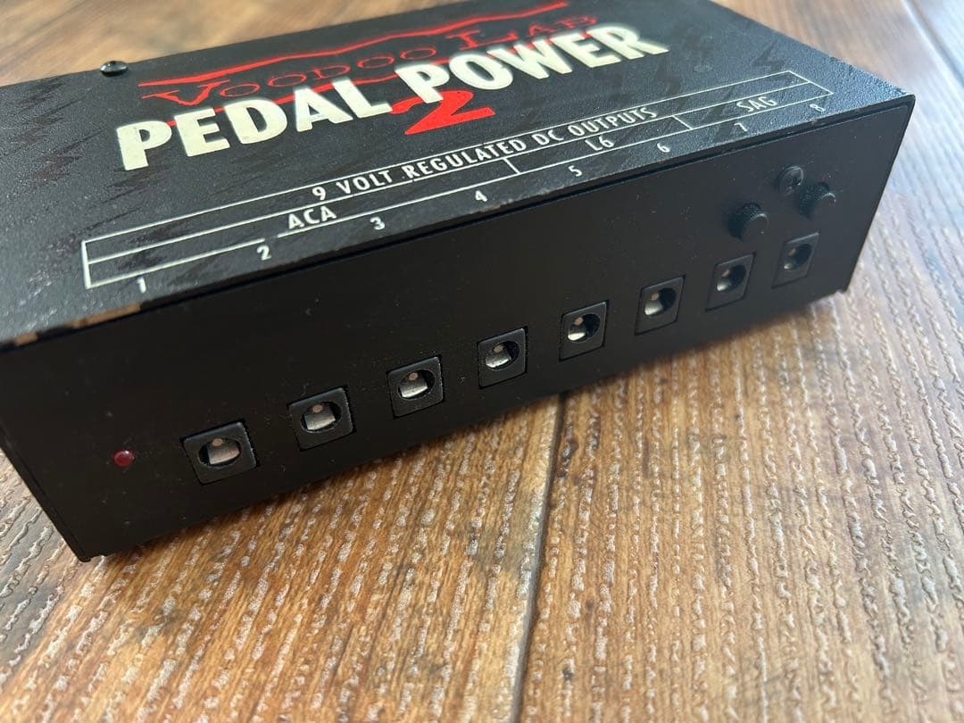 Voodoo Lab Pedal Power 2 パワーサプライ