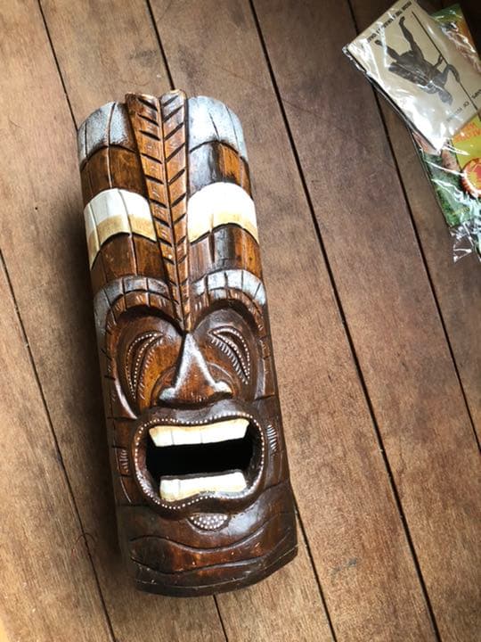 ハワイ　ハワイアン　ティキ　木彫り　オブジェ　置物　アロハ