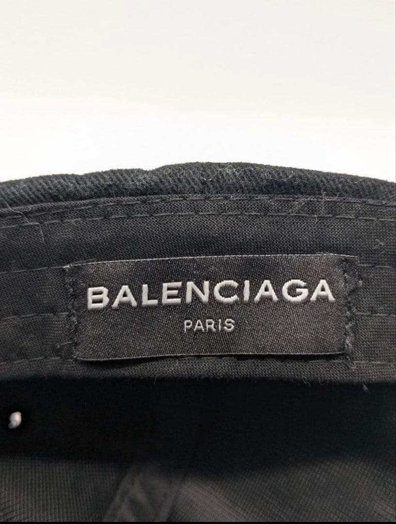 Balenciaga ベースボールキャップ 黒