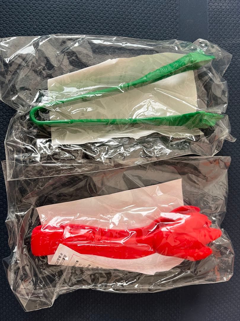 2000年 ダイナソー ターザン ハッピーセット ユージンガシャポンのセット