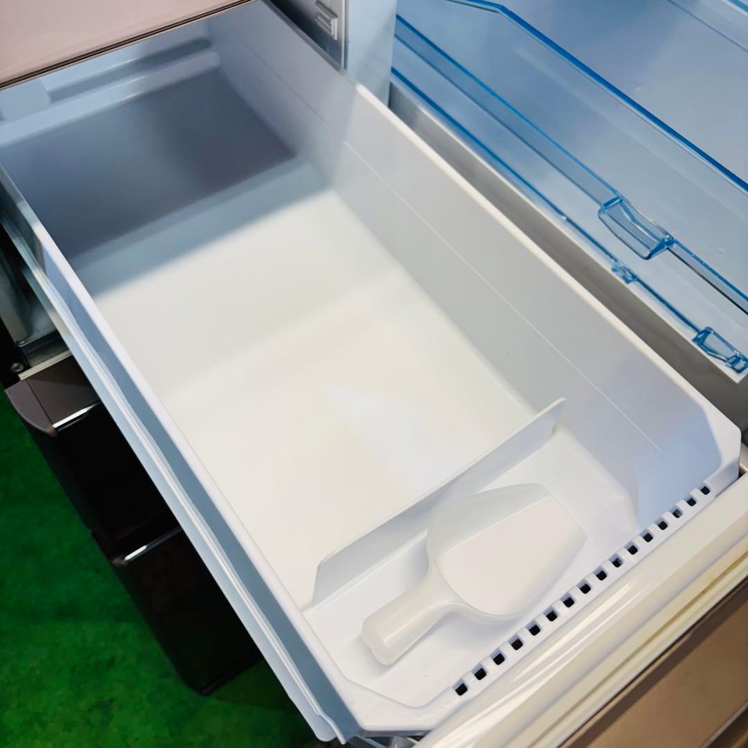 冷蔵庫 551L 大容量 おしゃれガラス面 人気 SHARP【地域限定配送無料】