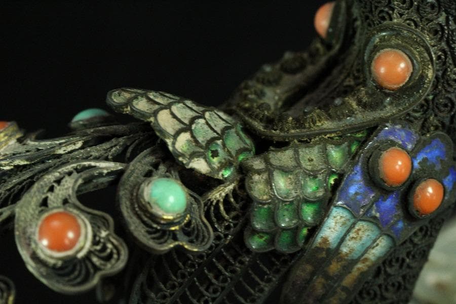 銀七宝 鳳 和田玉 白玉刻花鳥 宝石 珊瑚 象嵌 花鳥 饕餮(K-A156)