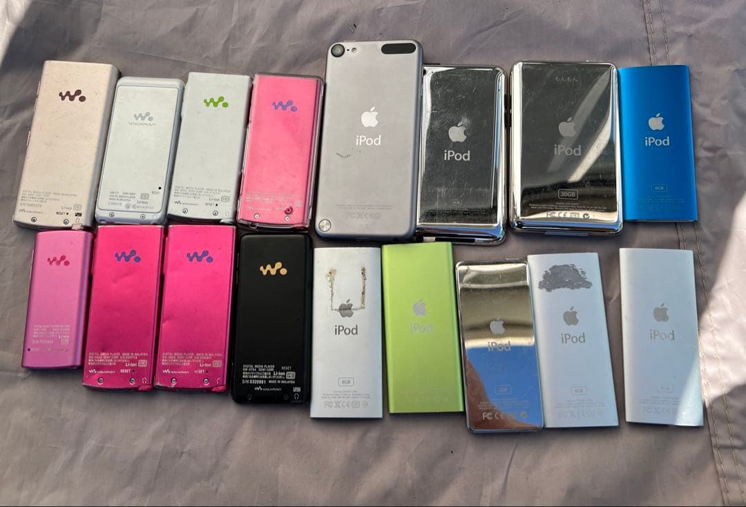 Apple iPod 9点 / SONY WALKMAN 8点　全17点まとめ売