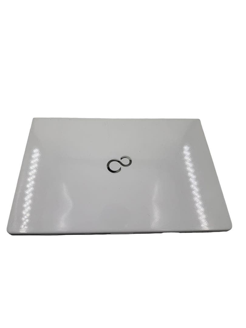 富士通コンパクトPC✨第７世代❗️corei5✨メモリ4GB❗️SSD搭載☆