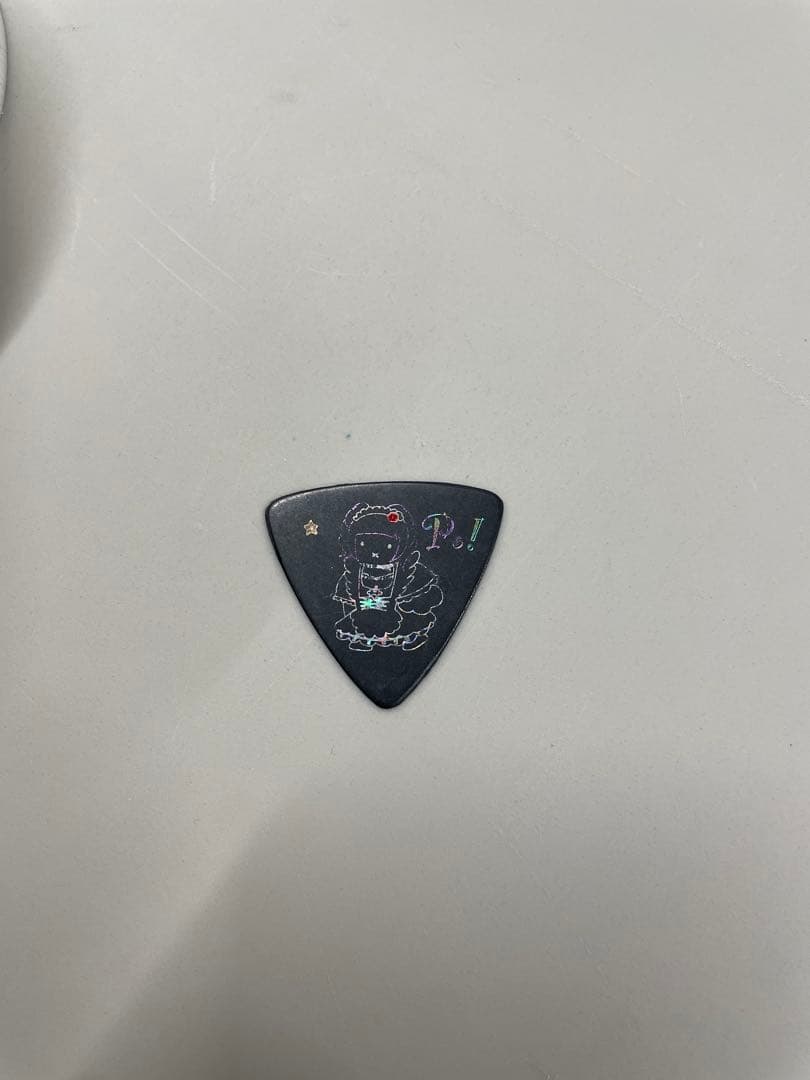 BAND-MAID ピック　小鳩ミク