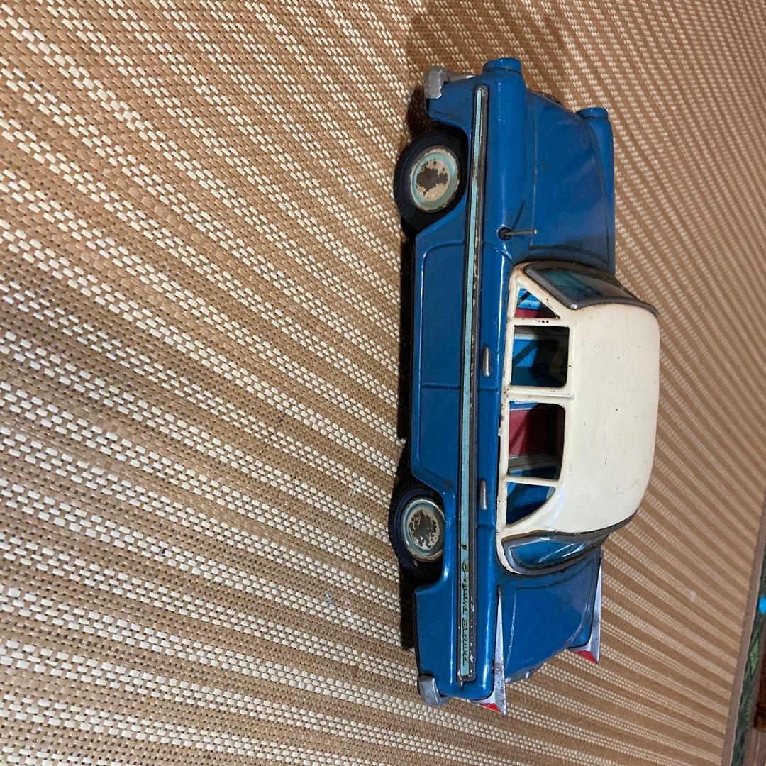 p*o様 世界の自動車シリーズ　プリンススカイライン