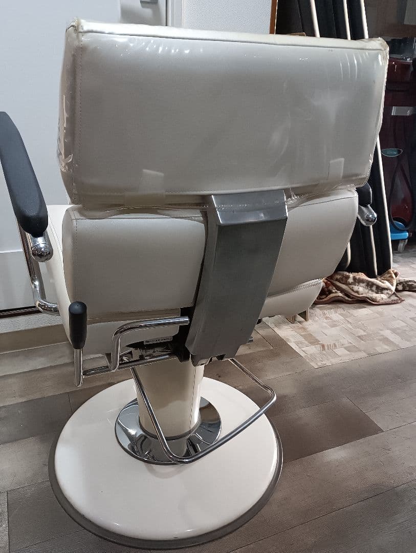 タカラベルモントオアシスチェア②