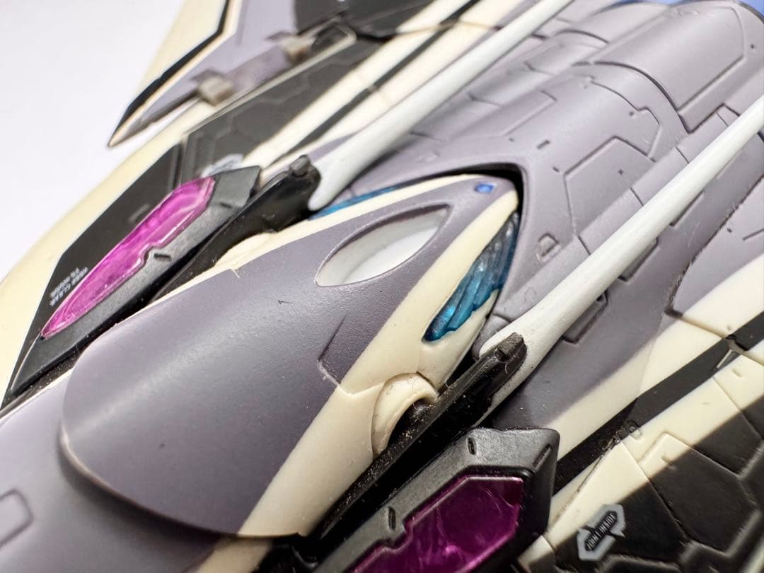 DX超合金 VF-31F ジークフリード メッサー・イーレフェルト/ハヤテ搭乗機