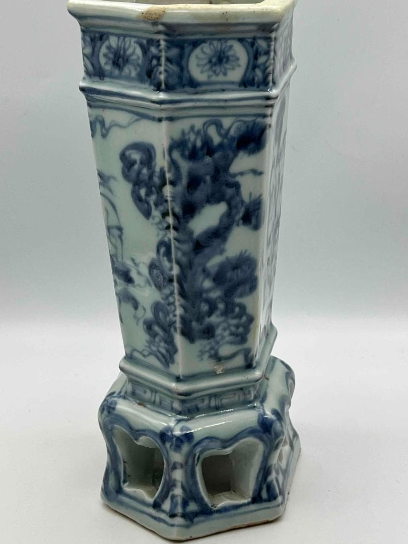 明時代　染付 青花仙人文塔型筆筒 白磁 文房具 名品珍品　香炉 (C-48)