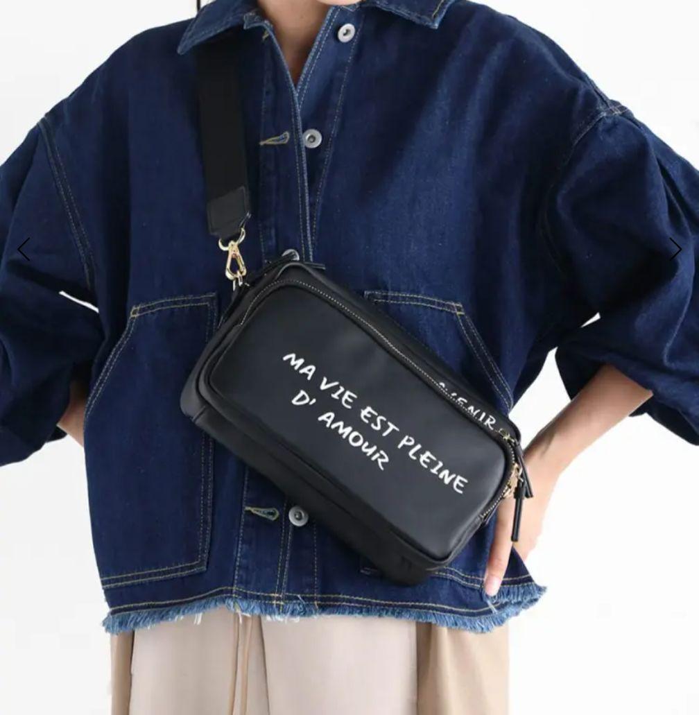 Vin　メッセージプリントスクエアショルダーバッグ