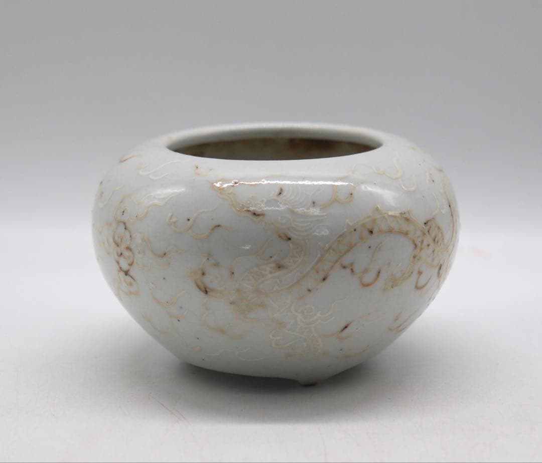 中国　明時代　白釉雙龍紋三足香炉　送料込み250107