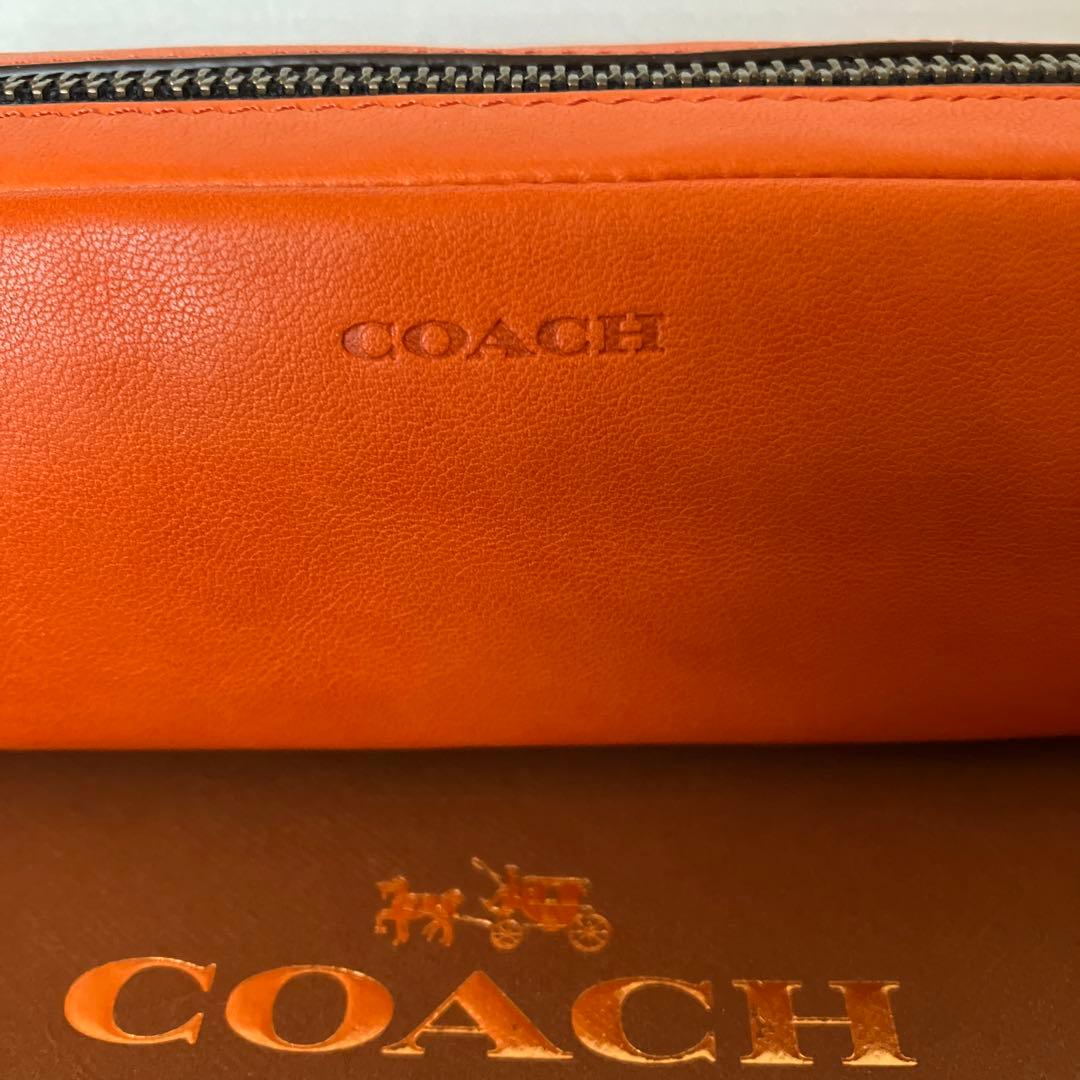 【新品未使用】COACH カーフレザー ペンシルケース　サンバ　オレンジ　箱付き