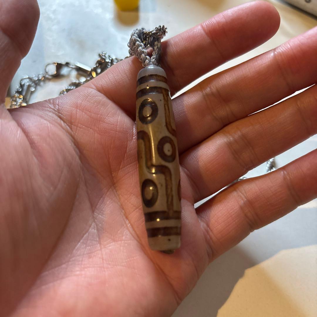 なんじゃこりゃー！珍しい！九眼白天珠さま！