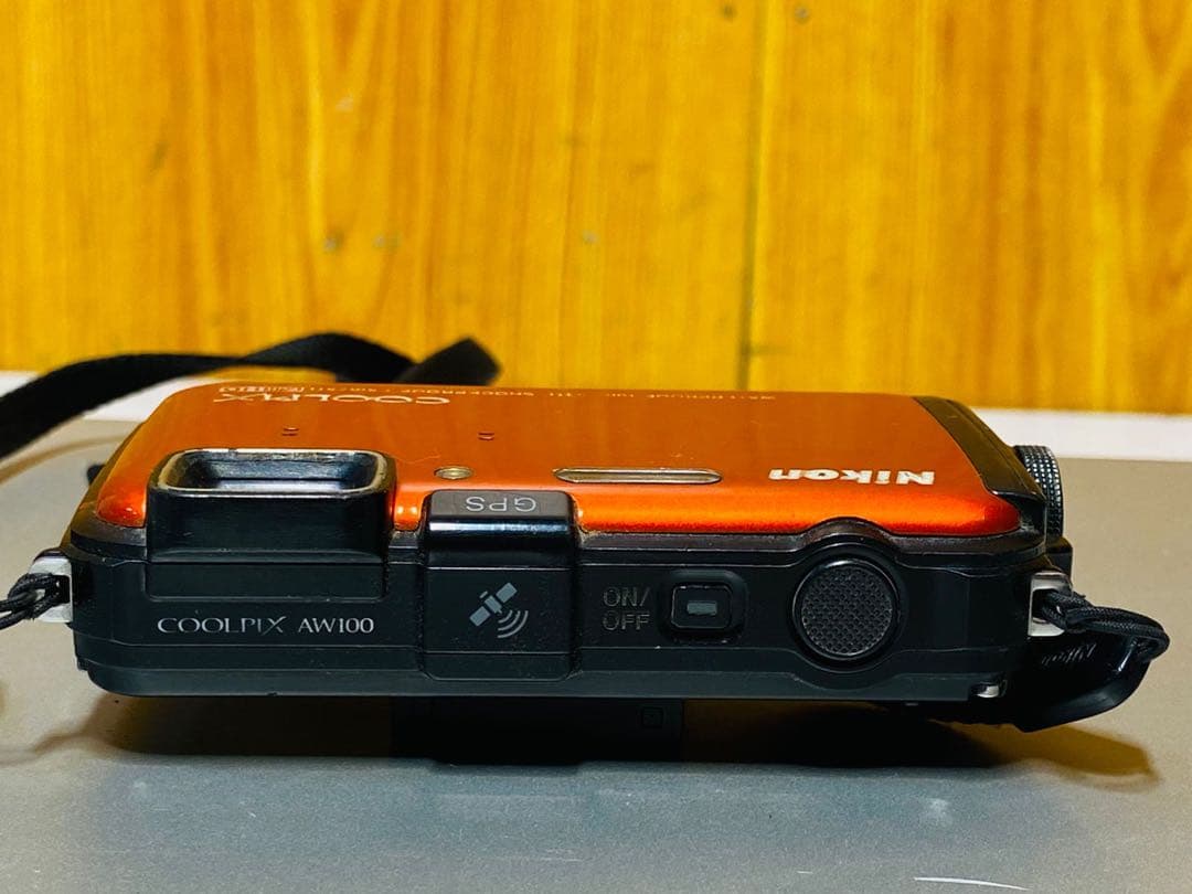 Nikon COOLPIX AW100 防水デジタルカメラ 5m/5ft