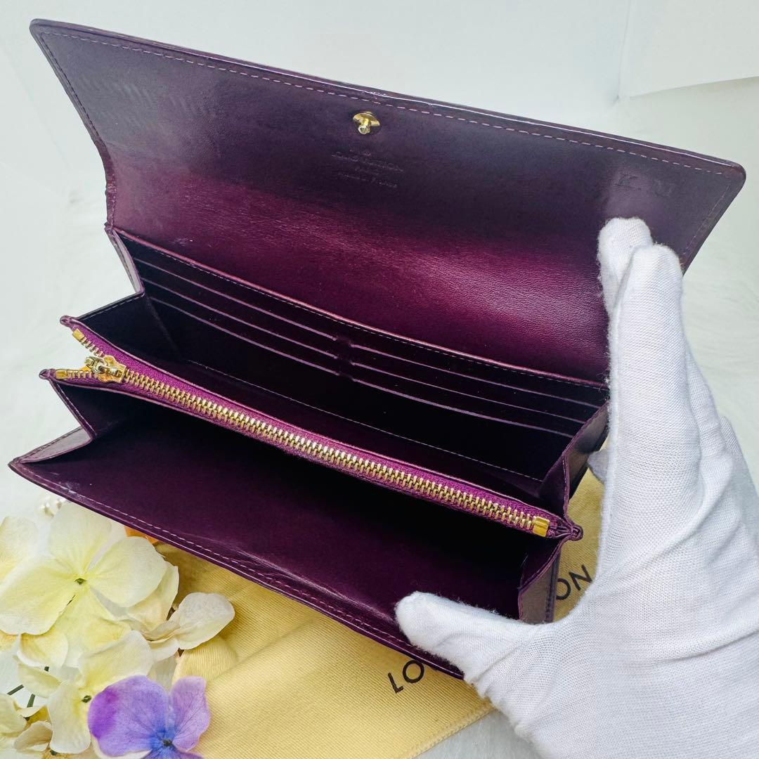 ルイヴィトン ポルトフォイユ・サラ モノグラム ヴェルニ 長財布 アマラント