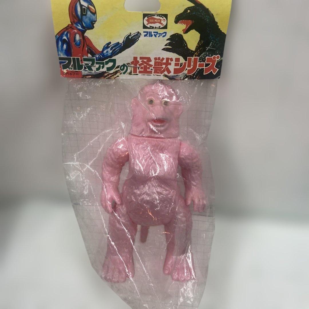 1999年ブルマークソフビ復刻版2期カラーとして出された　ピンクのゴロー限定品