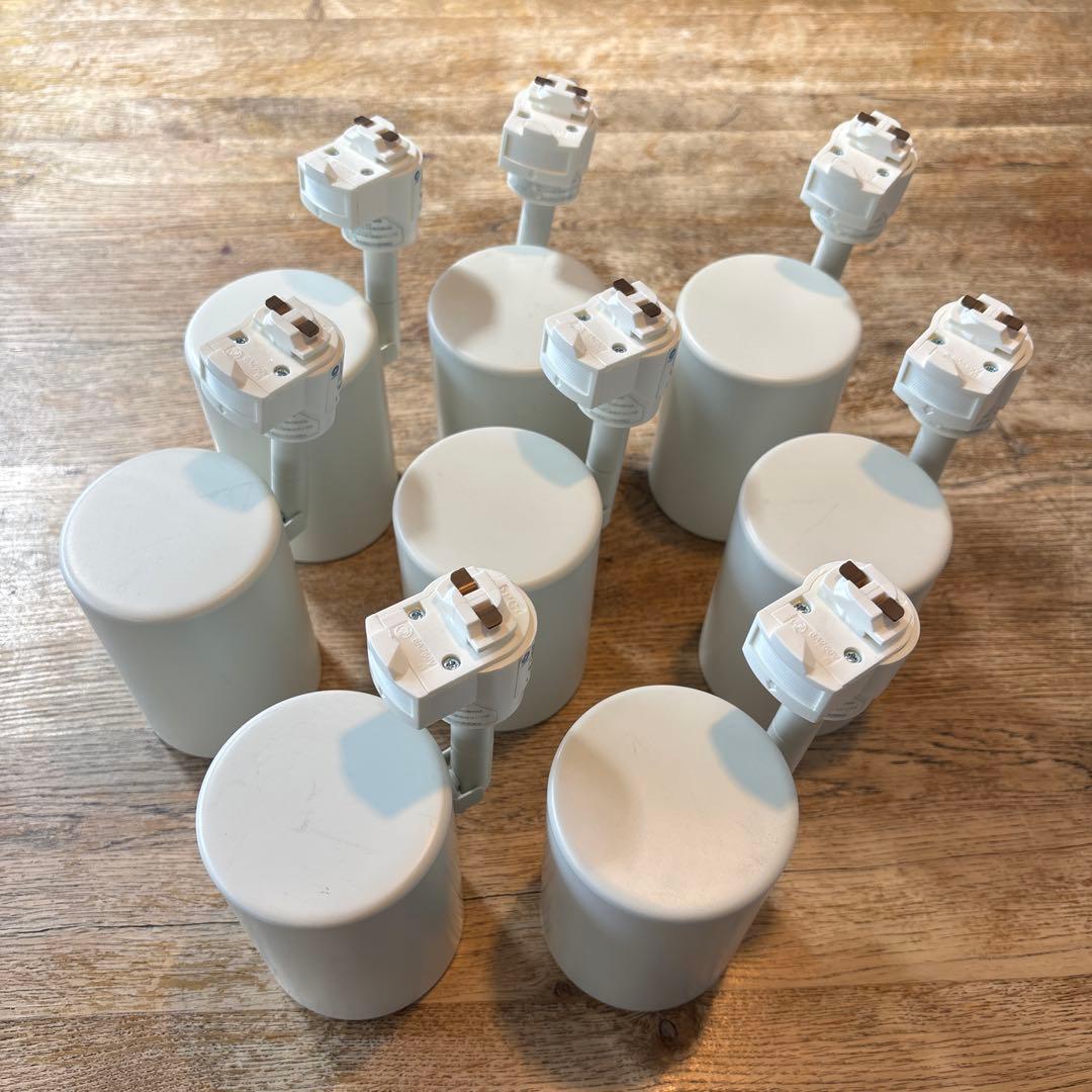 《値下げしました》LED照明器具 スポットライト 電球色 調光 8個セット