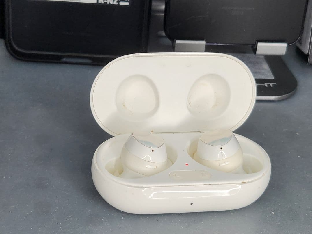 Galaxy s22 SimFree Buds+付き　訳あり