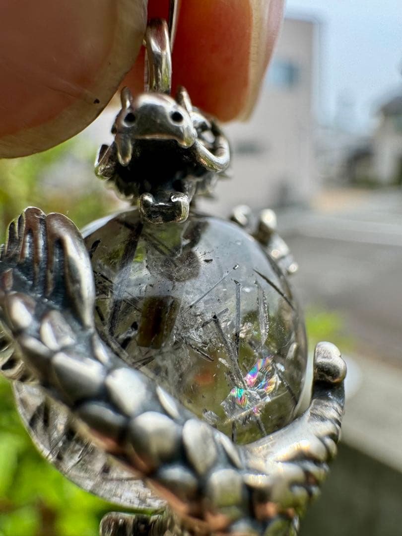 【怪蟲伝闘さん専用】ブラックルチル　ペンダントトップ　虹あり　S925