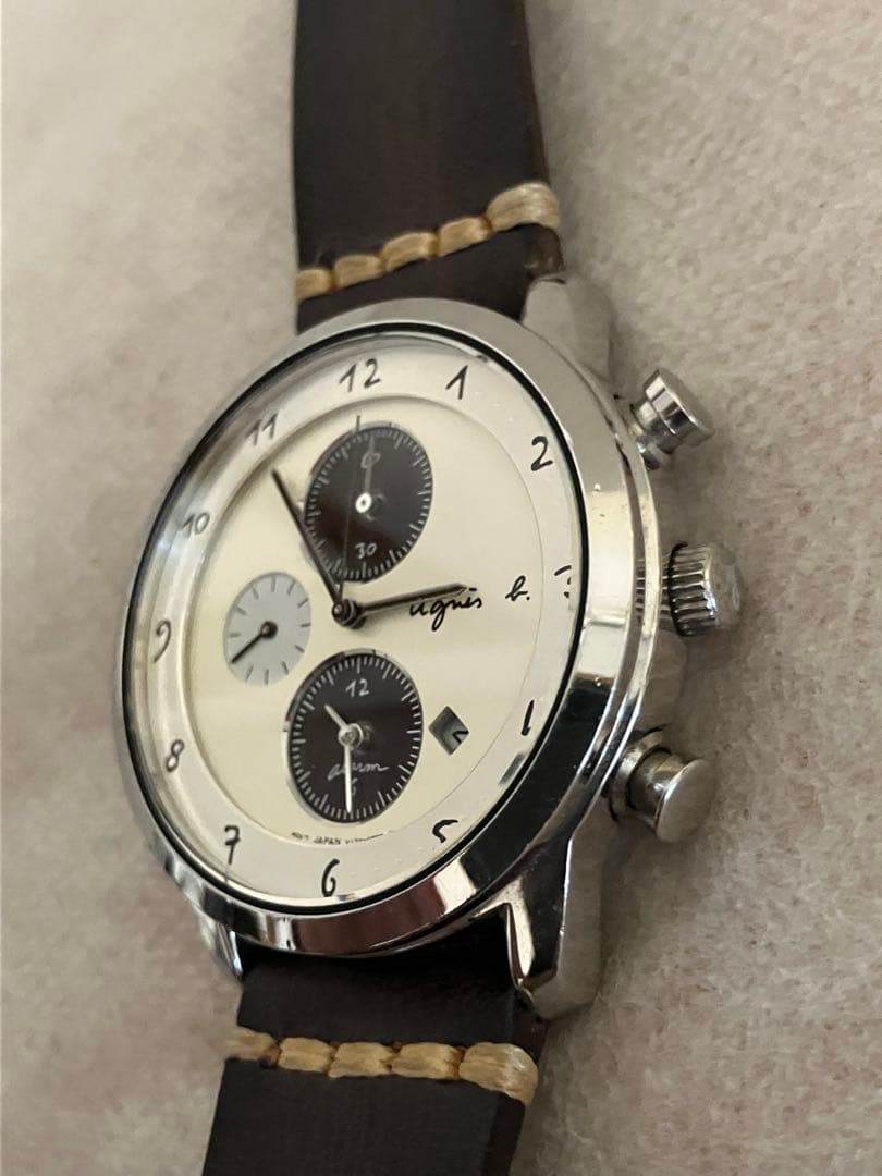 値下げ 稼働★アニエス・ベー クロノグラフ アイボリーメンズ ソーラー腕時計