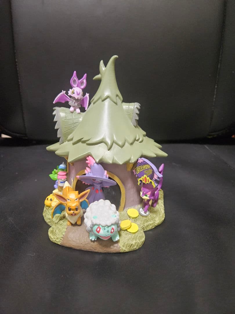 ポケモン Haunted Pokémon Villageフィギュア 4点セット