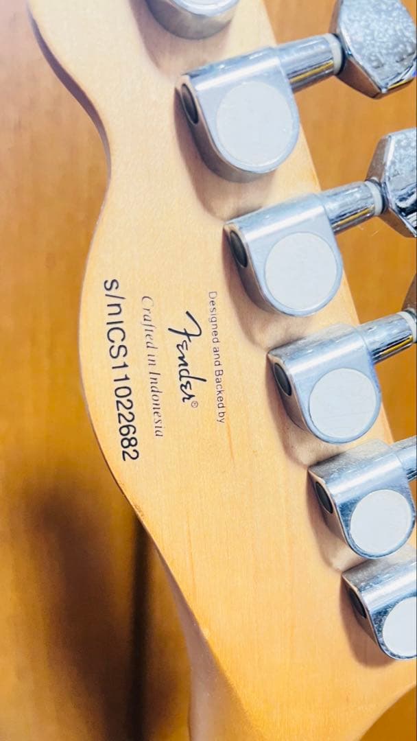 Squier Telecaster レッド