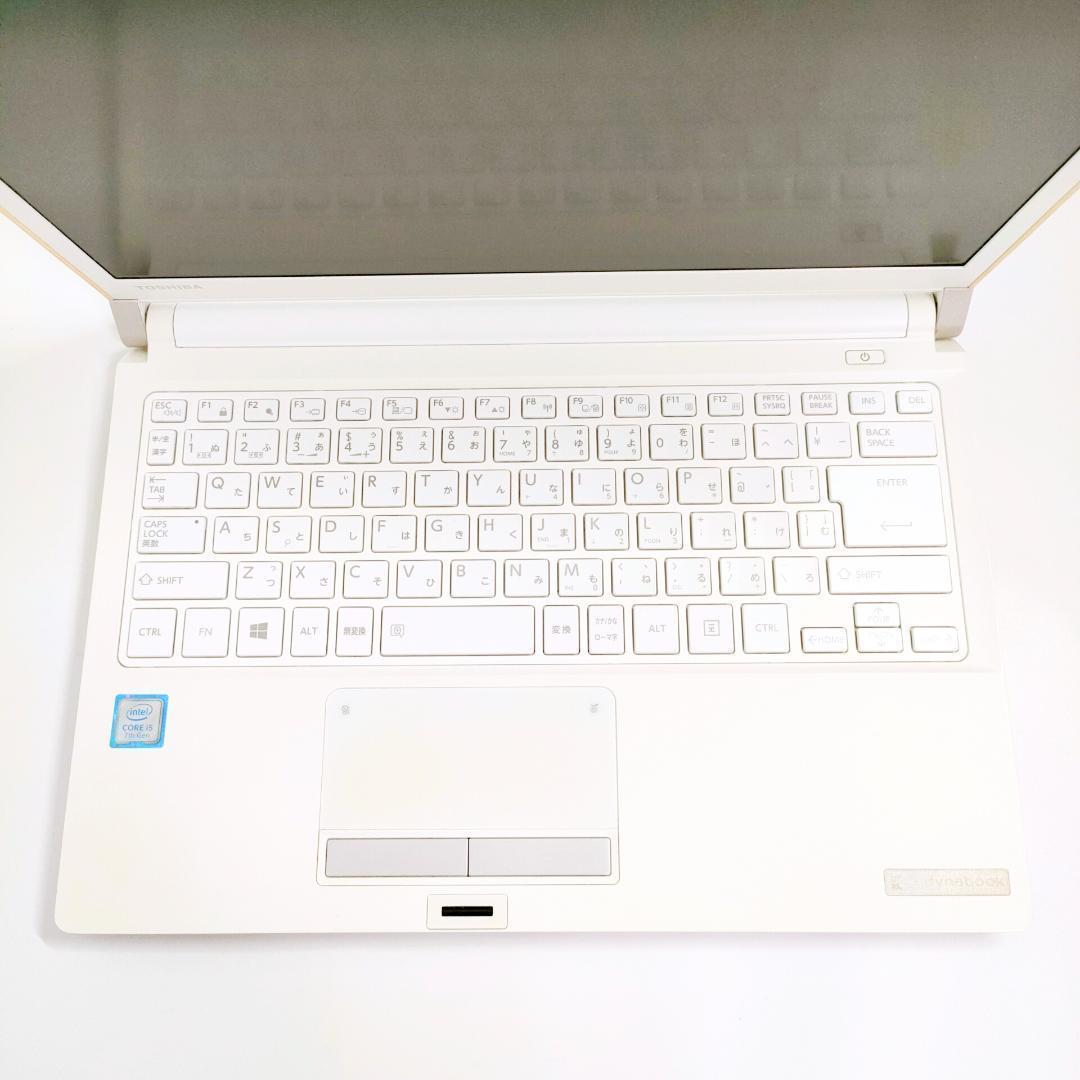 Windows11✨️Corei5/SSD/カメラ付き白ノートパソコン/小型軽量