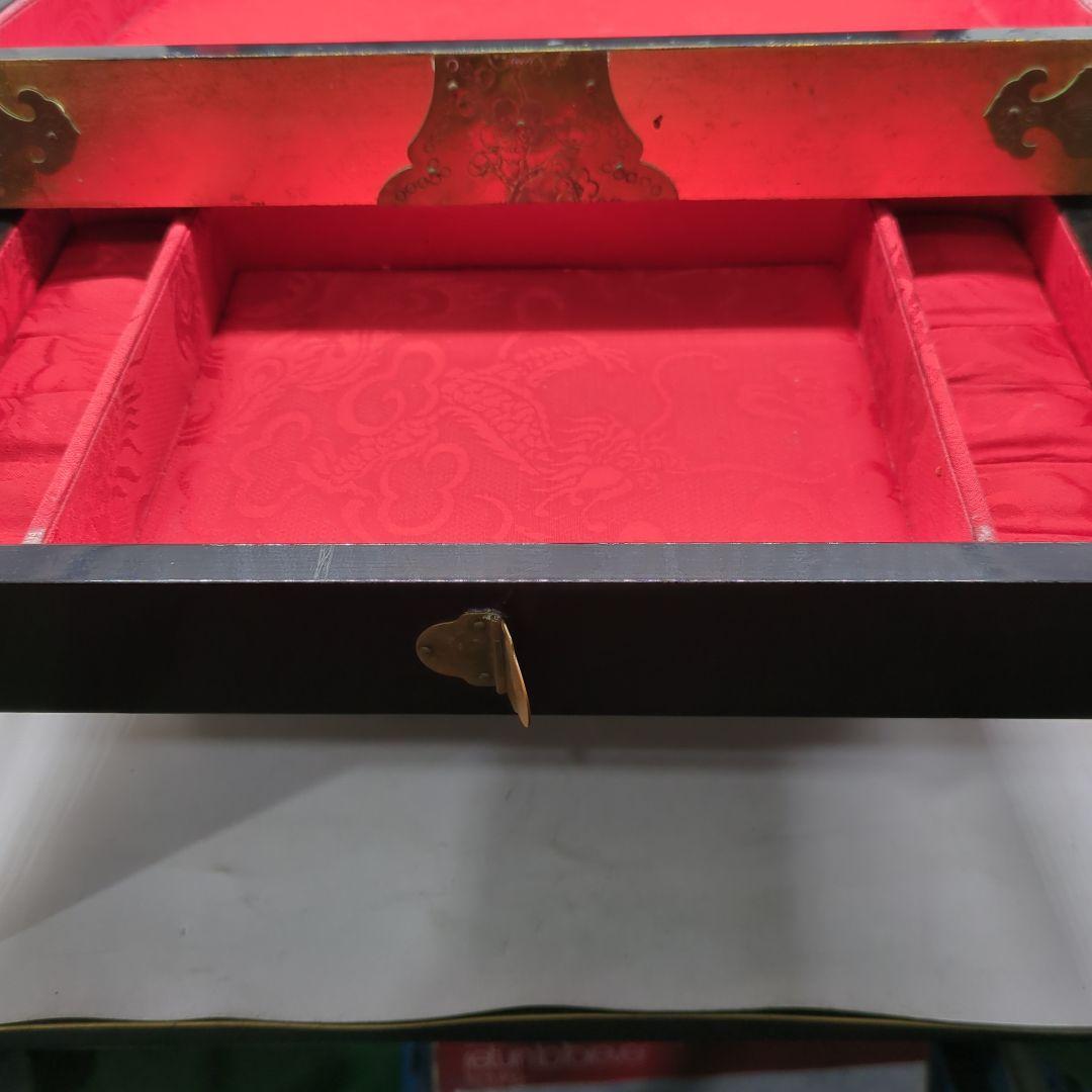 金箔装飾 花鳥模様 漆塗り　金色箱　宝石箱　骨董品　時代物　旧家　初出　蔵出