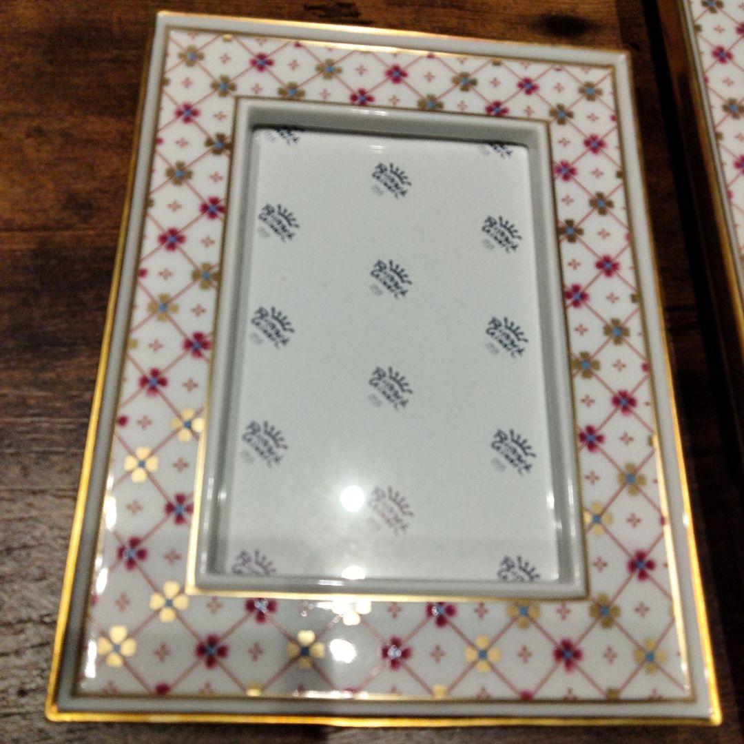 リチャードジノリ花柄陶器製写真額縁2枚セット