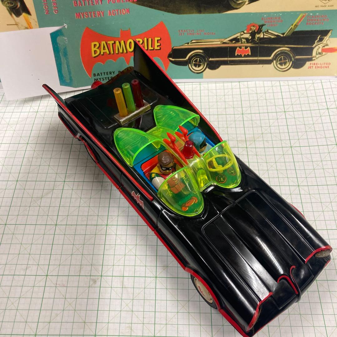 1960年代アオシン製の初期の珍しい黒の バットマンかー黒は！殆ど出てきません