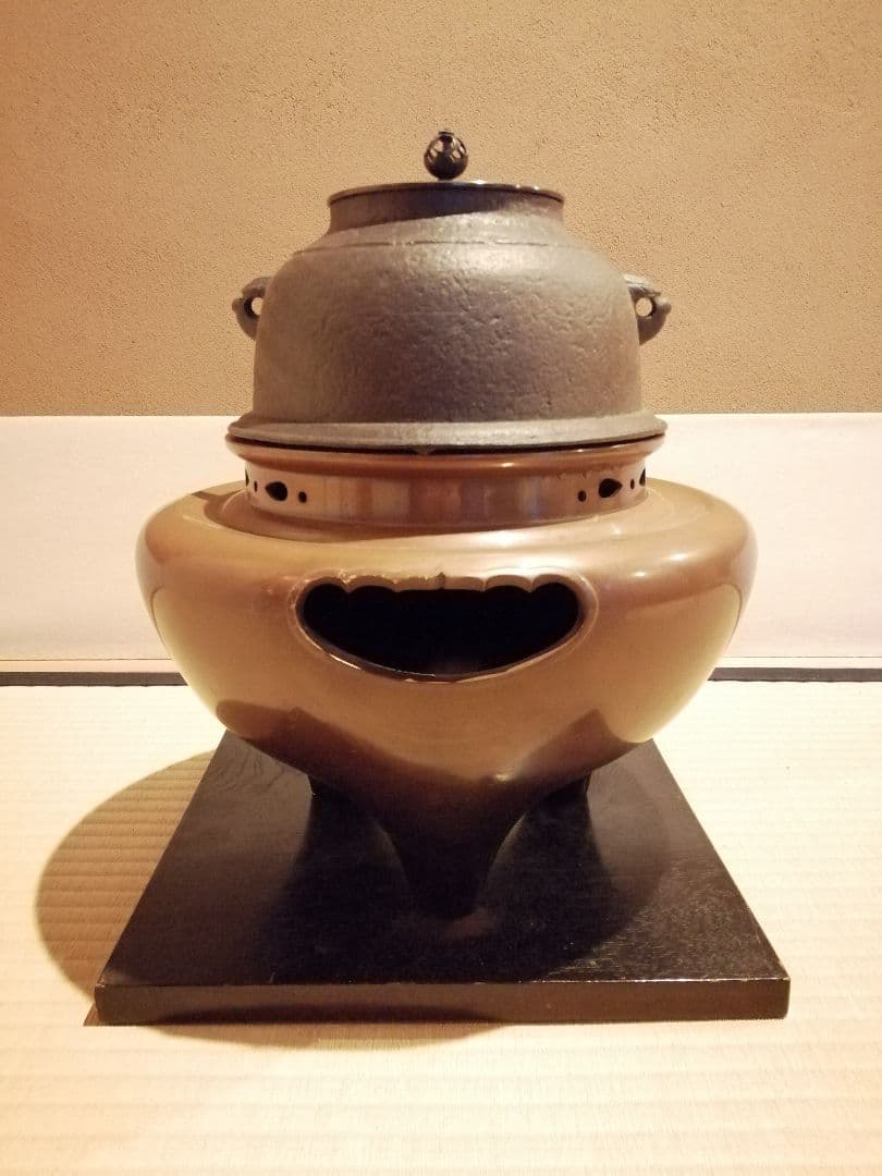 【茶事具】釜師政光、風炉師昇雲造　唐銅朝鮮風炉釜　茶釜　釜401