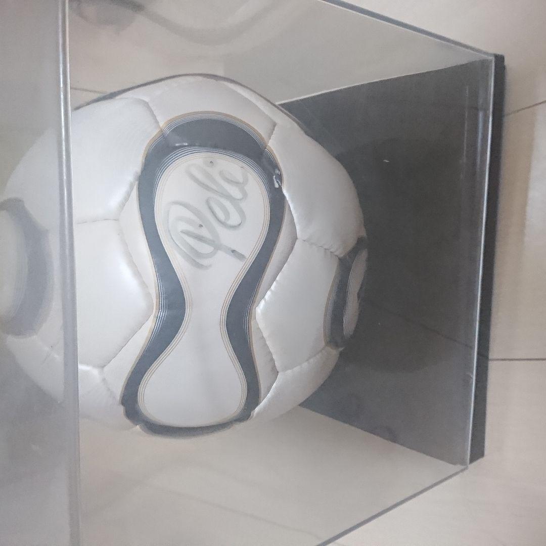 ペレ サインボール