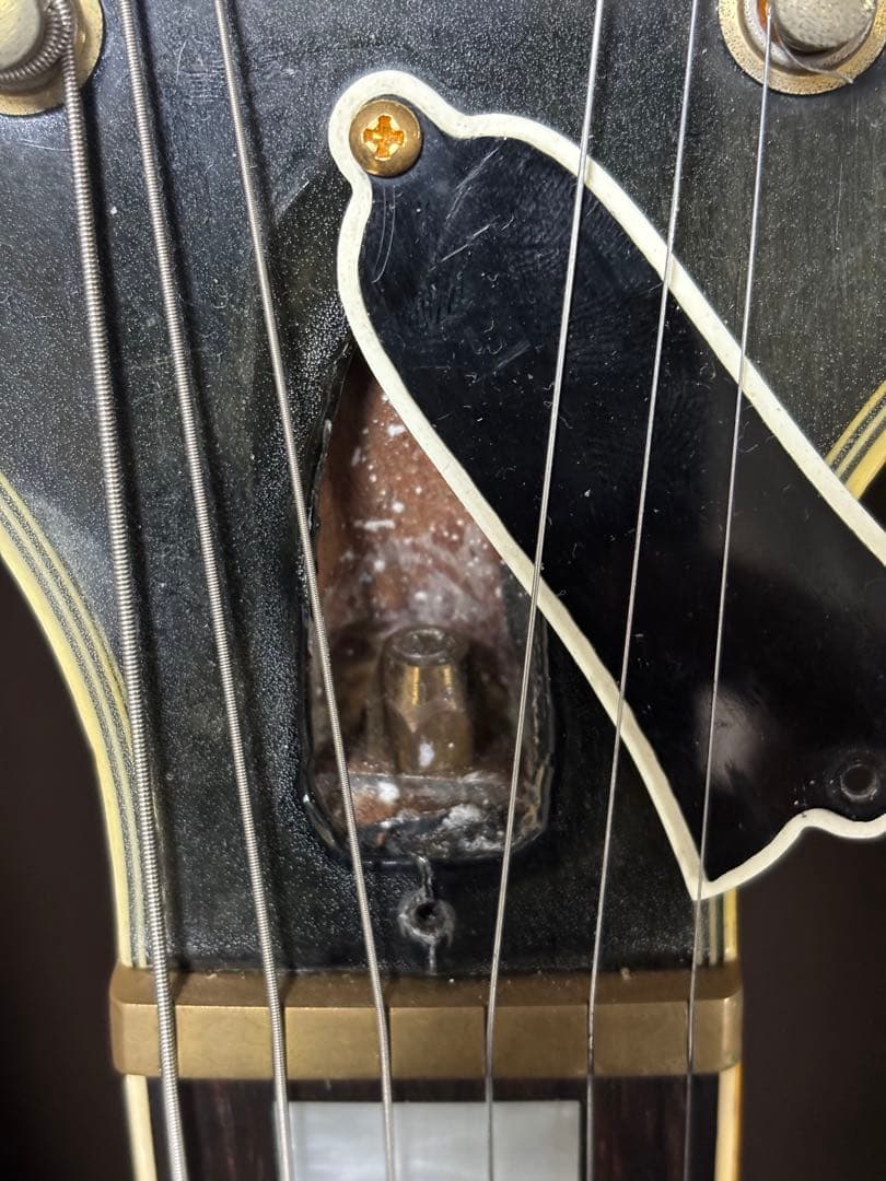 ギター Tokai LC-60