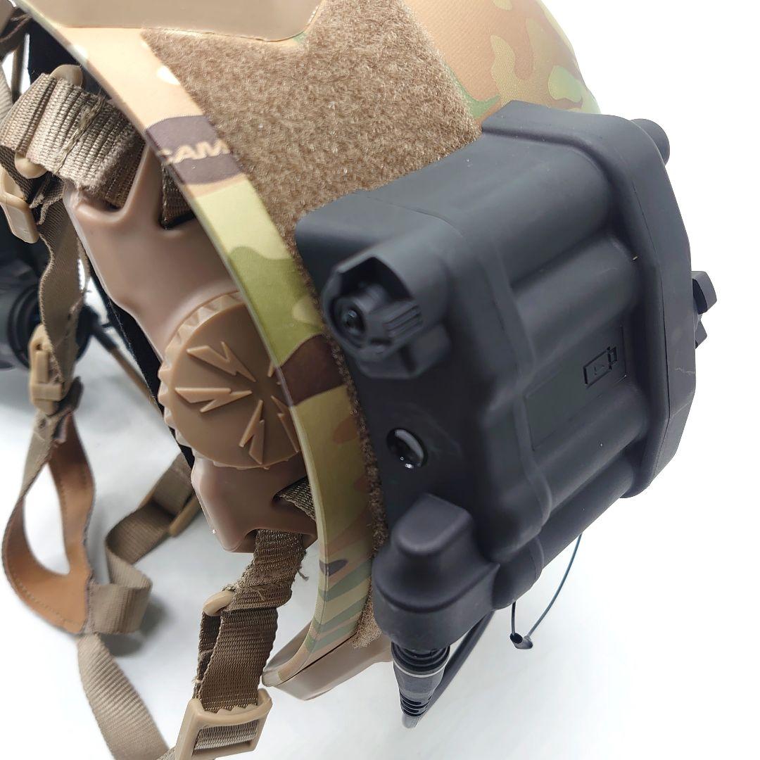タクティカルヘルメット ダミーナイトビジョン付き