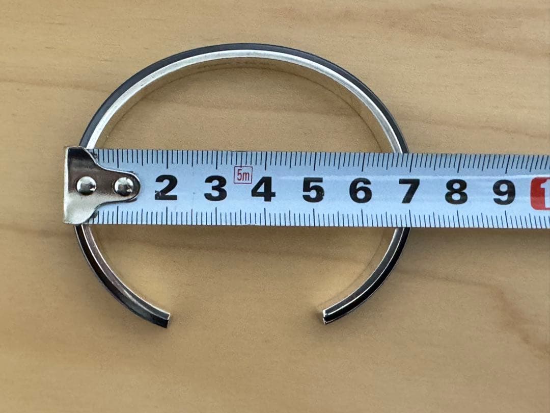 Tiffany ＆ Co. オープンバングル ブラック