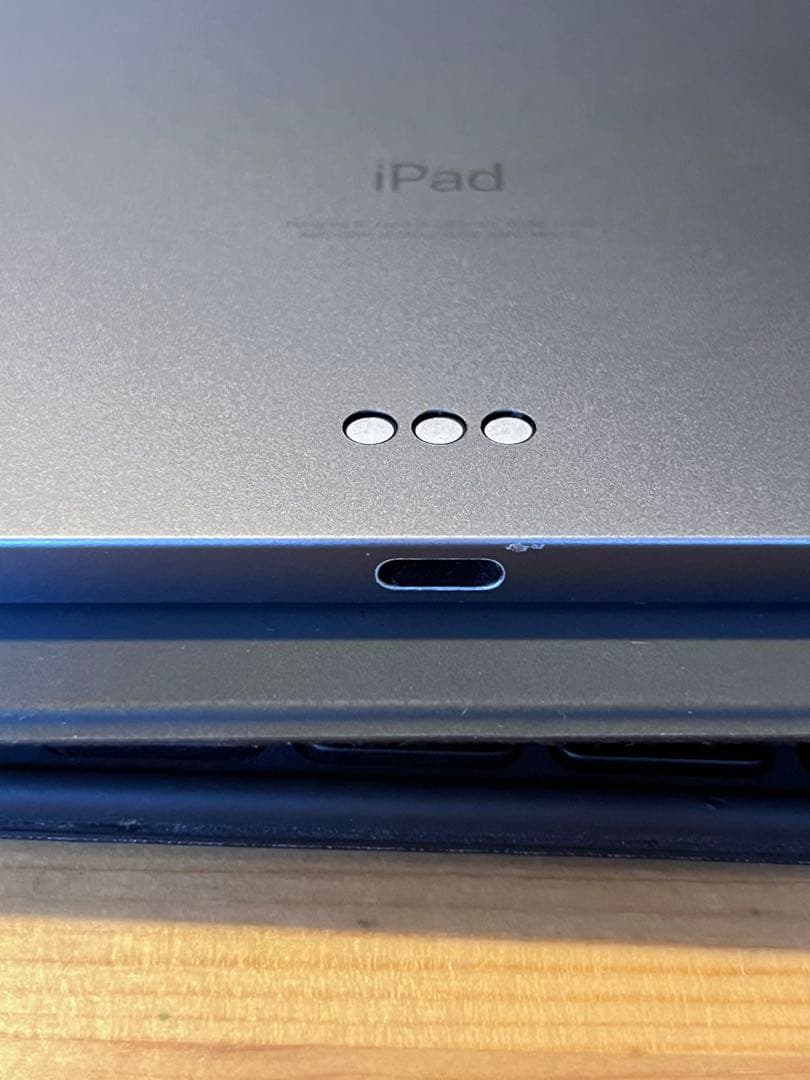 iPad Pro 12.9インチ + Magic Keyboard