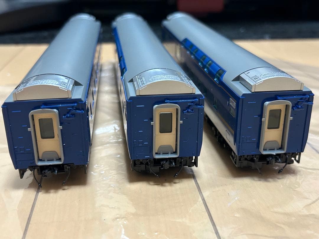 TOMIX HO-9011 JR24系25形（北斗星JR東日本）増結　室内灯つき