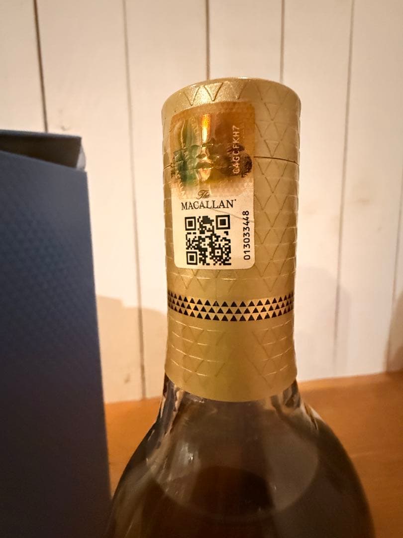 【新品・未開栓】ザ・マッカラン 12年 トリプルカスク 700ml 箱付き