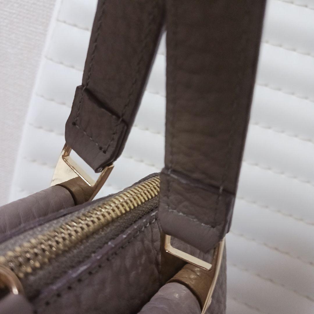 2974【極美品・保存袋付】IACUCCIギブリレザートート　グレージュ　M