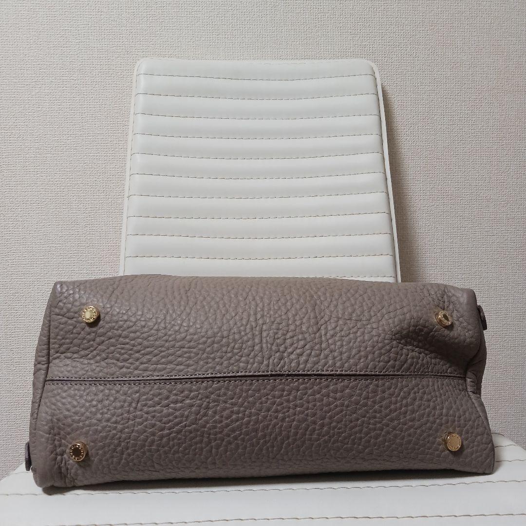 2974【極美品・保存袋付】IACUCCIギブリレザートート　グレージュ　M