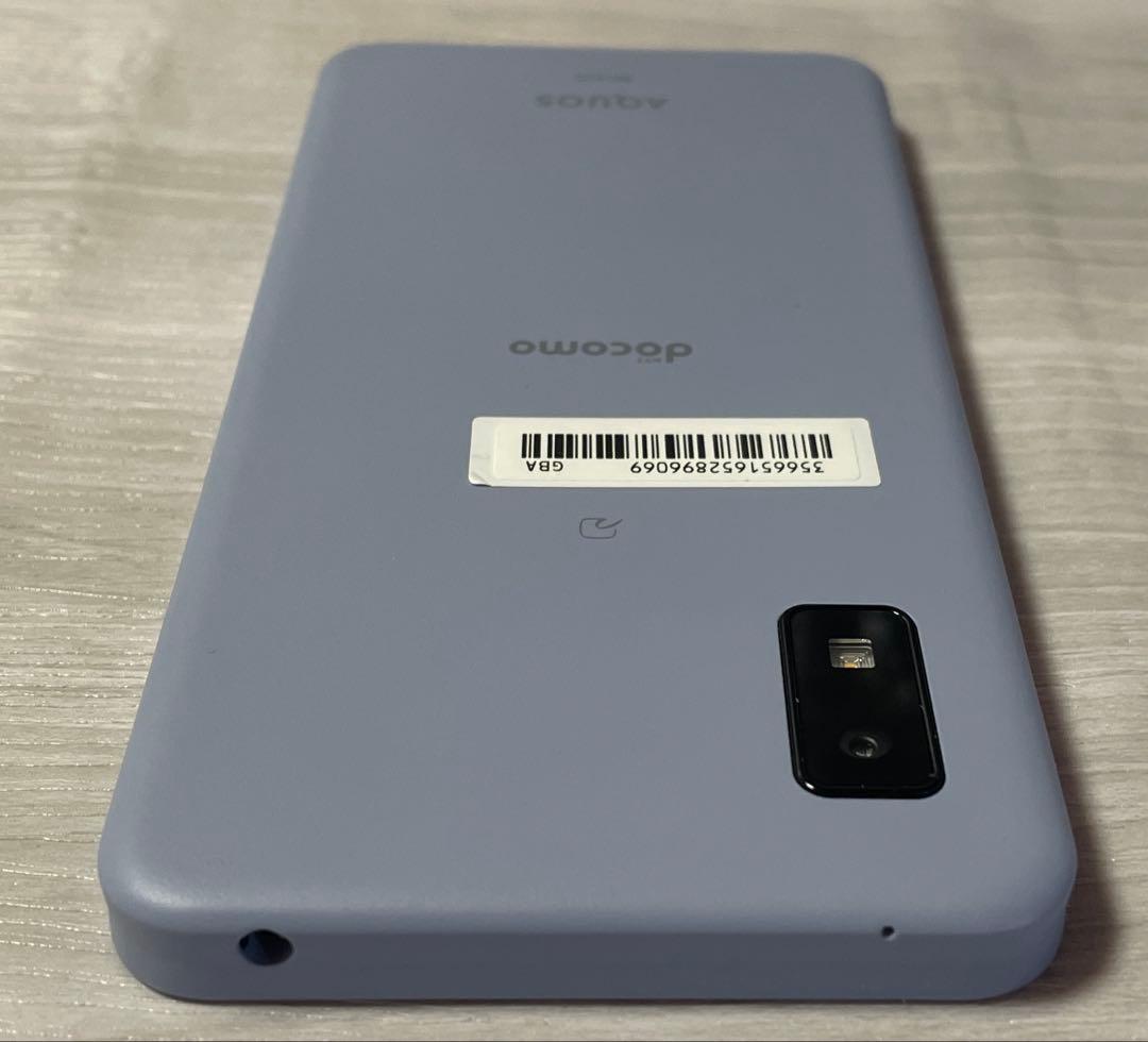 新品同様 AQUOS wish2 SIMフリー ドコモ
